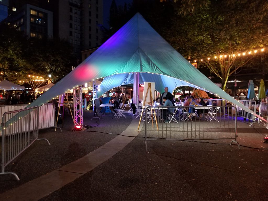 full service rental decorator